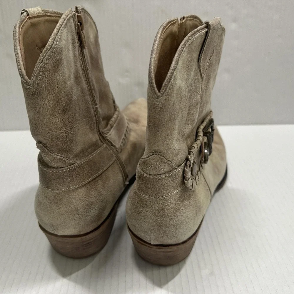 Roper Western Boots Womens 10 Beige Ankle Zip Buckle Pointed Toe Low Heel